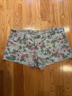 FLIPSIDE Floral Print / Distressed Denim Cutoff Revisable Shorts